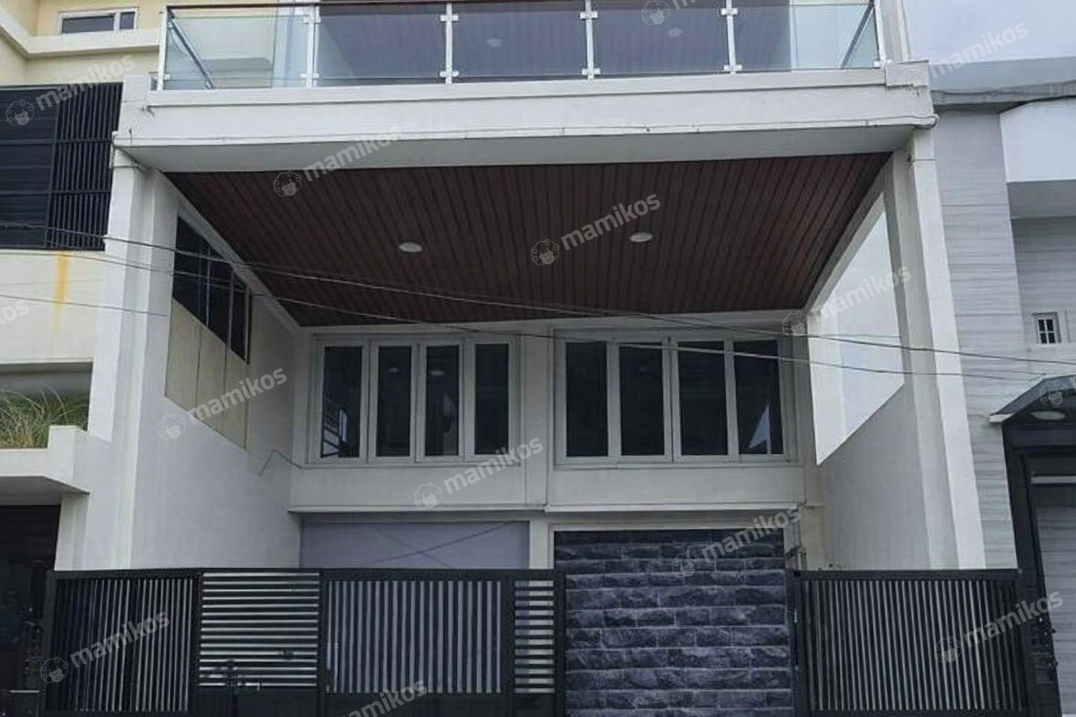 Rumah Sertifikat SHM 8 Kamar Tidur 4 Kamar Mandi Kelapa Gading Jakarta Utara