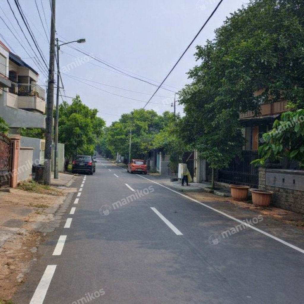 Rumah Sertifikat SHM 6 Kamar Tidur 4 Kamar Mandi Pondok Kelapa Jakarta Timur - Photo 2