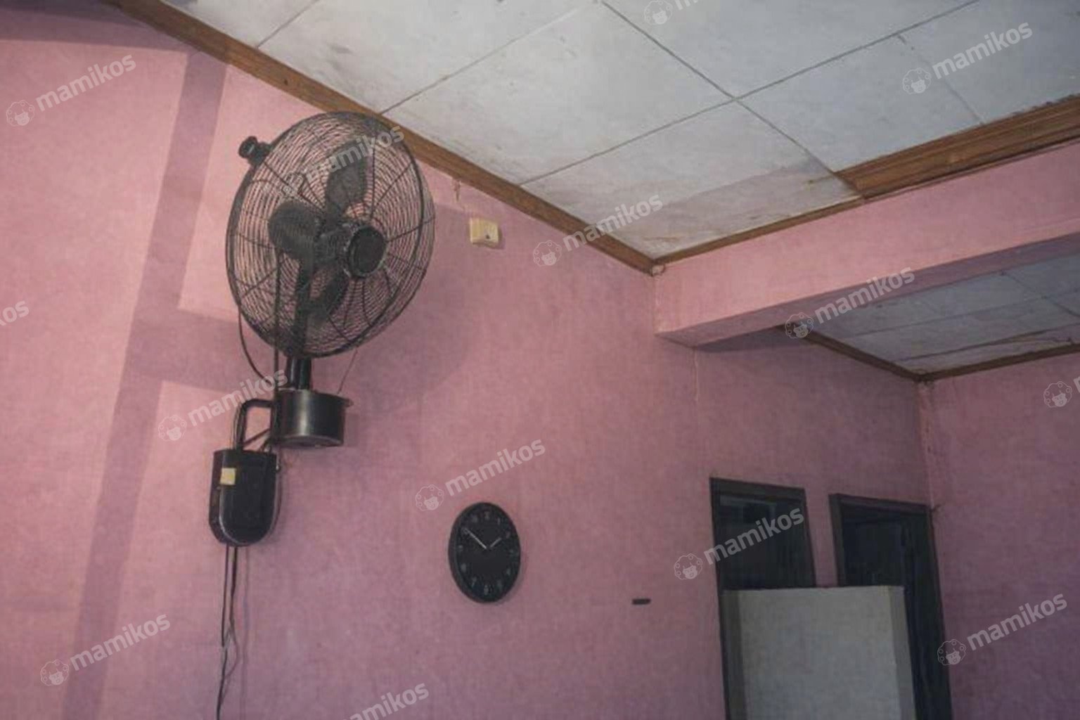 Rumah 4 Kamar Tidur 3 Kamar Mandi 1 Lantai Jatinegara Jakarta Timur - Photo 2