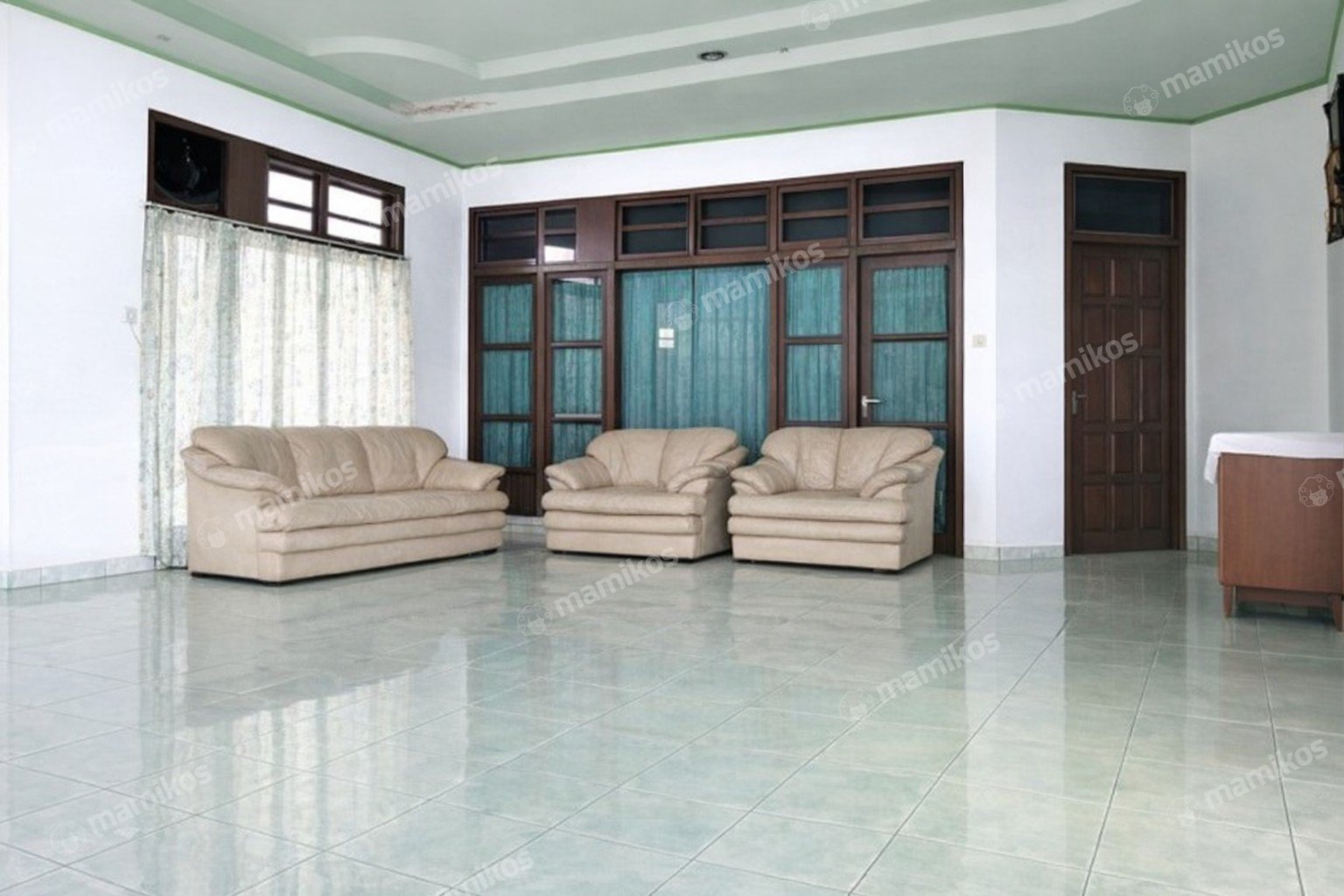 Rumah Sertifikat SHM 7 Kamar Tidur 2 Kamar Mandi Sunter Jakarta Utara