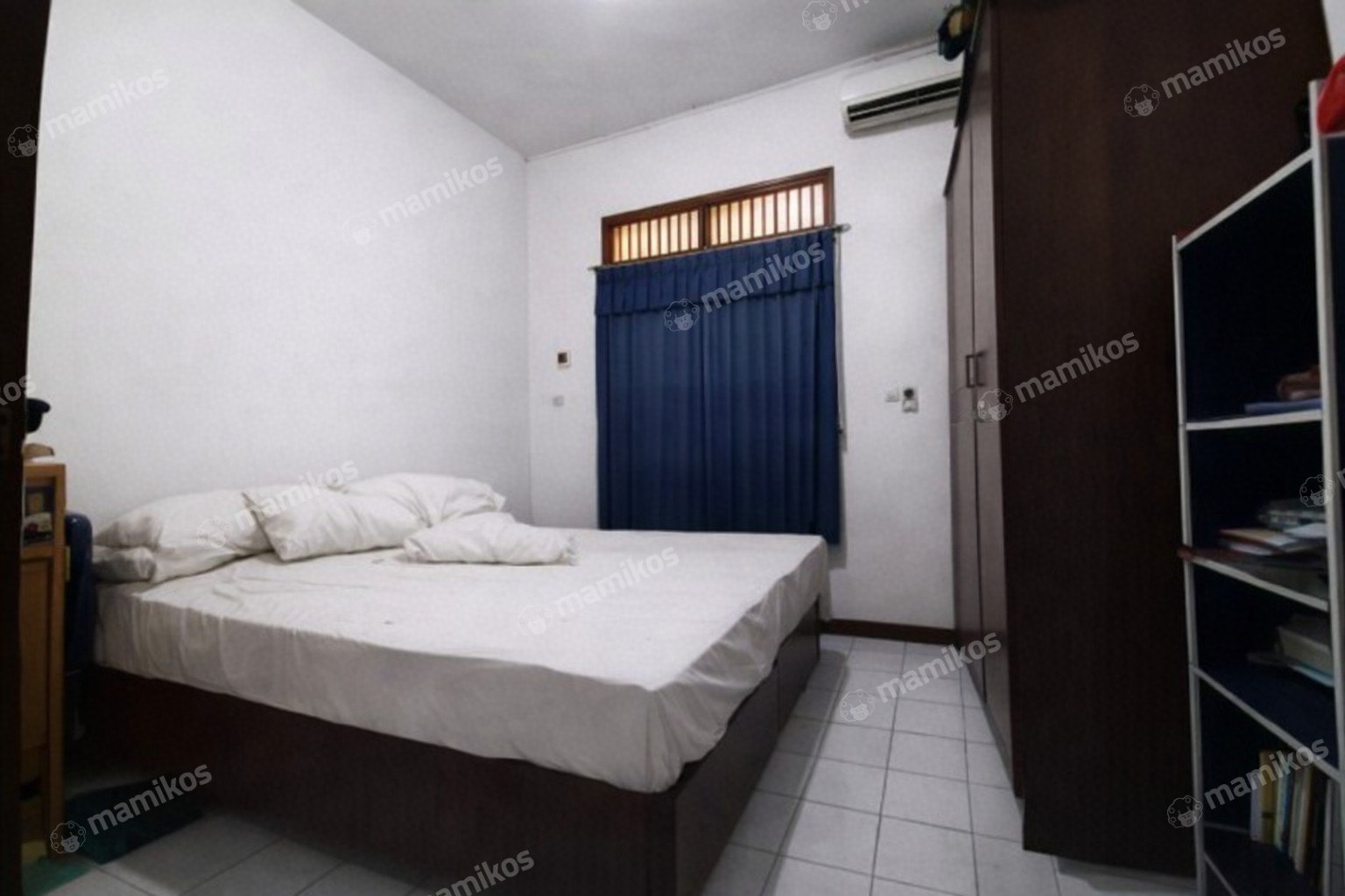 Rumah Sertifikat SHM 4 Kamar Tidur 4 Kamar Mandi Kelapa Dua Jakarta Barat - Photo 2