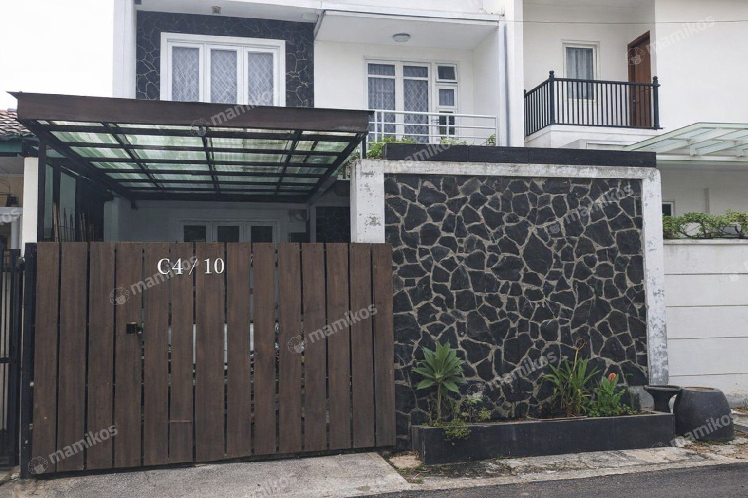 Rumah Sertifikat SHM 3 Kamar Tidur 2 Kamar Mandi Citra Garden Jakarta Barat