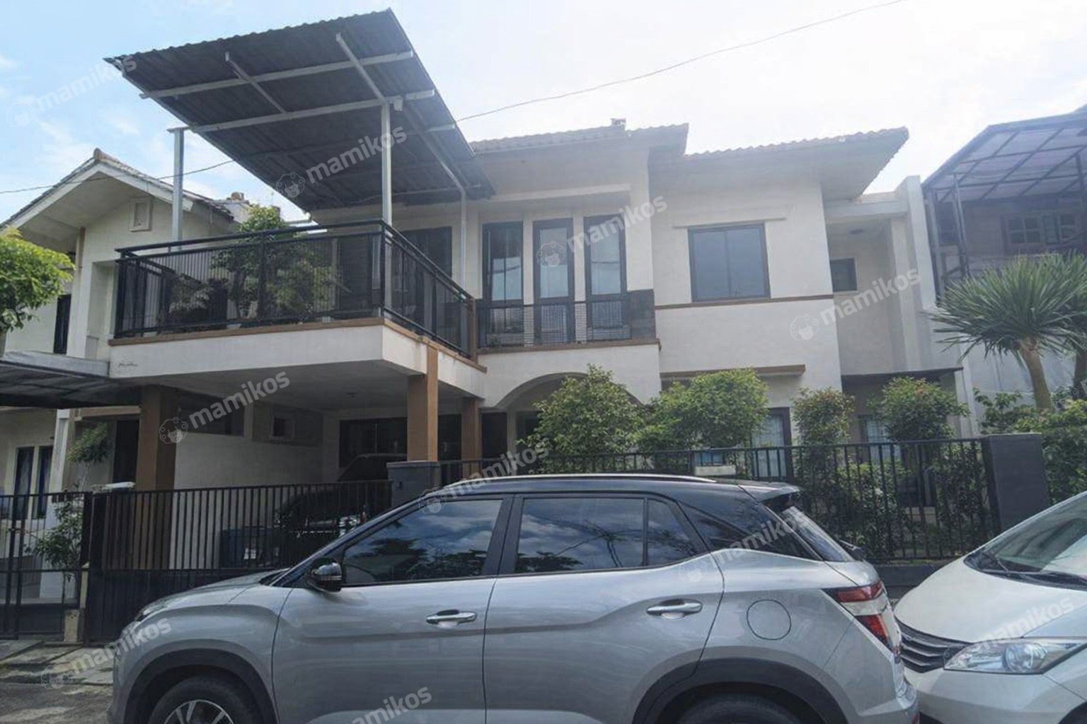 Rumah Sertifikat SHM 4 Kamar Tidur 4 Kamar Mandi Bintaro Jakarta Selatan
