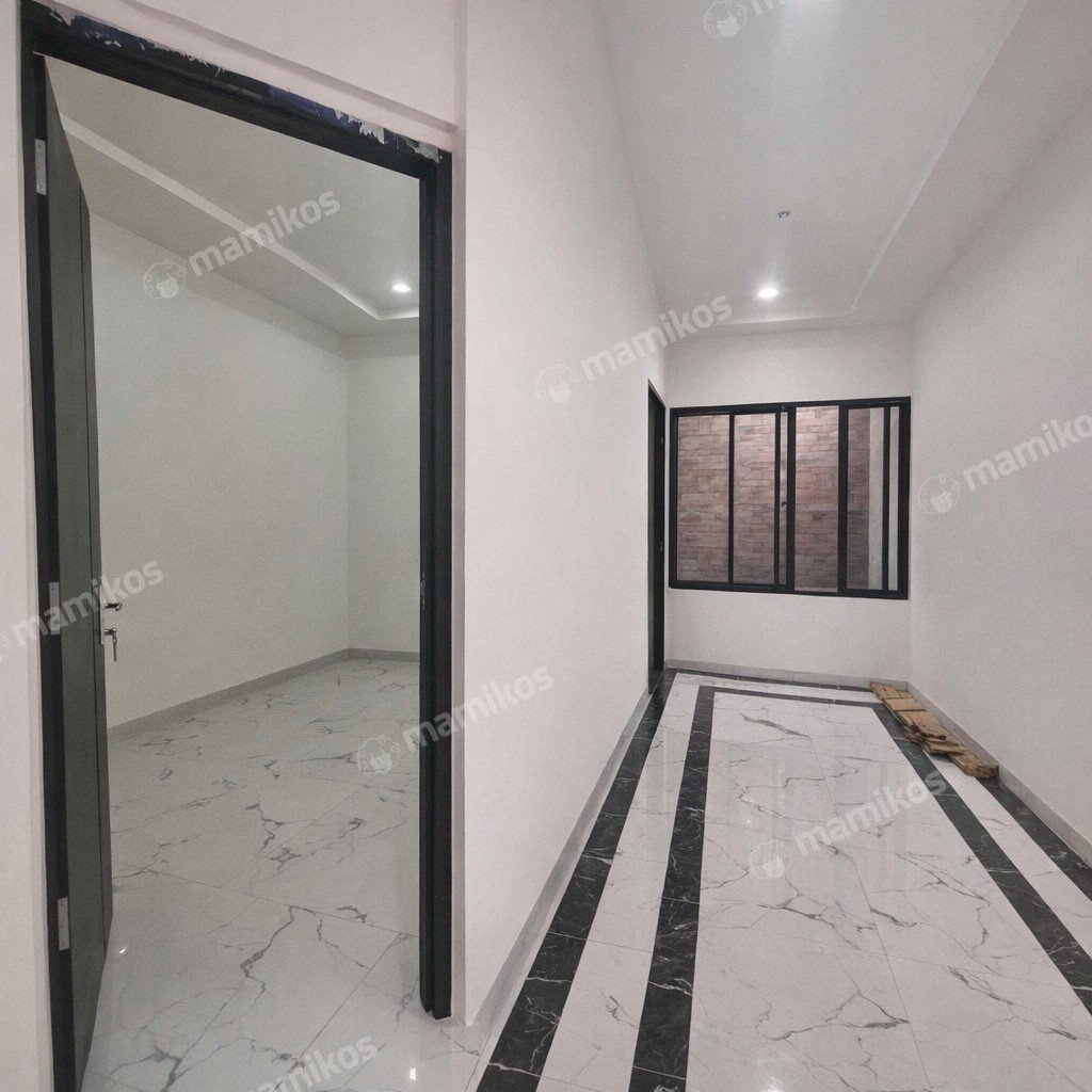 Rumah Sertifikat SHM 3 Kamar Tidur 3 Kamar Mandi Taman Ratu Jakarta Barat - Photo 3