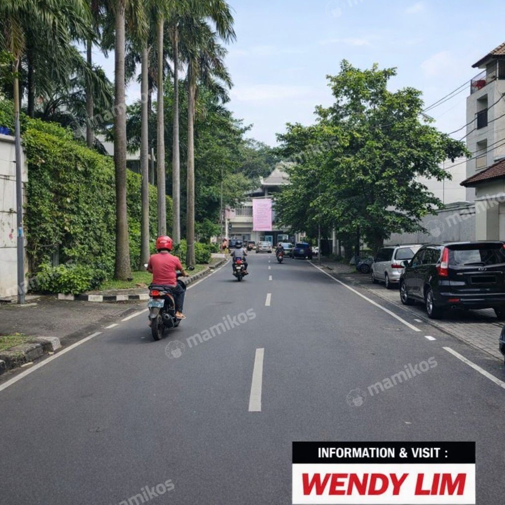 Rumah Sertifikat SHM 4 Kamar Tidur 3 Kamar Mandi Kebayoran Baru Jakarta Selatan - Photo 5
