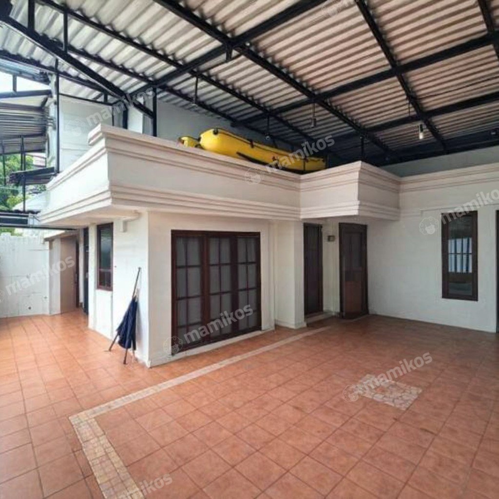 Rumah Sertifikat SHM 3 Kamar Tidur 3 Kamar Mandi Pulomas Jakarta Timur - Photo 3