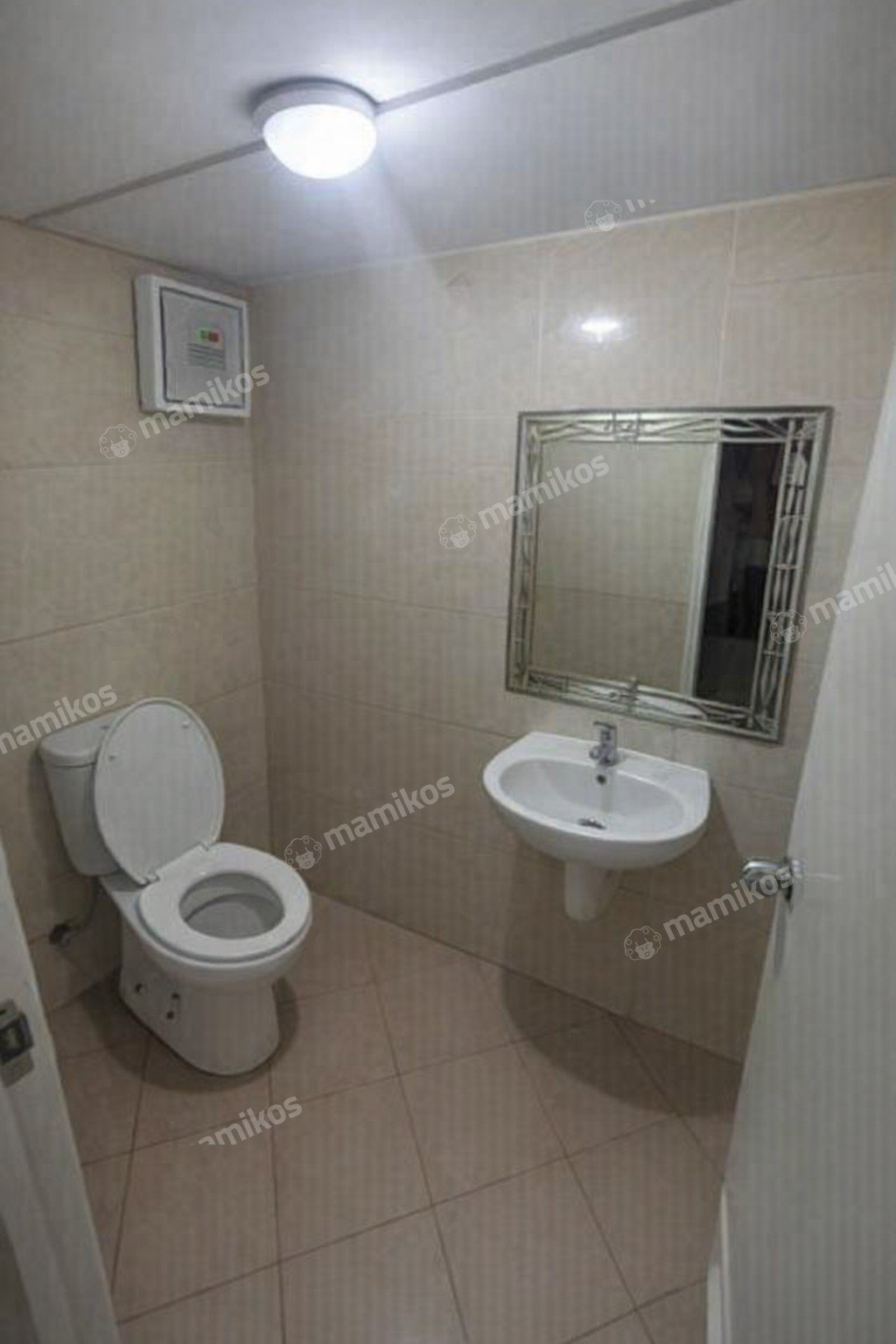 Rumah Sertifikat SHM 7 Kamar Tidur 5 Kamar Mandi Sunter Jakarta Utara - Photo 2