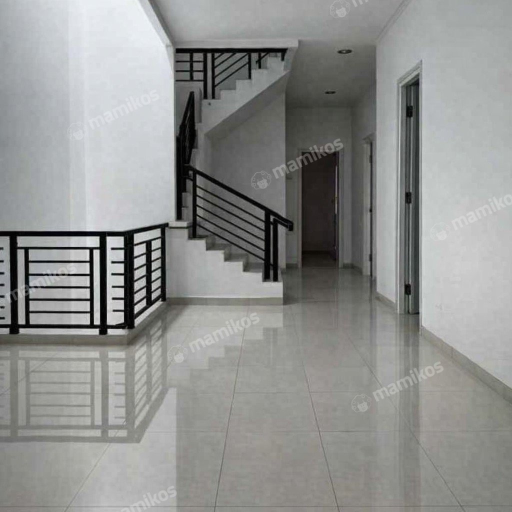 Rumah Sertifikat SHM 9 Kamar Tidur 5 Kamar Mandi Sunter Jakarta Utara - Photo 3