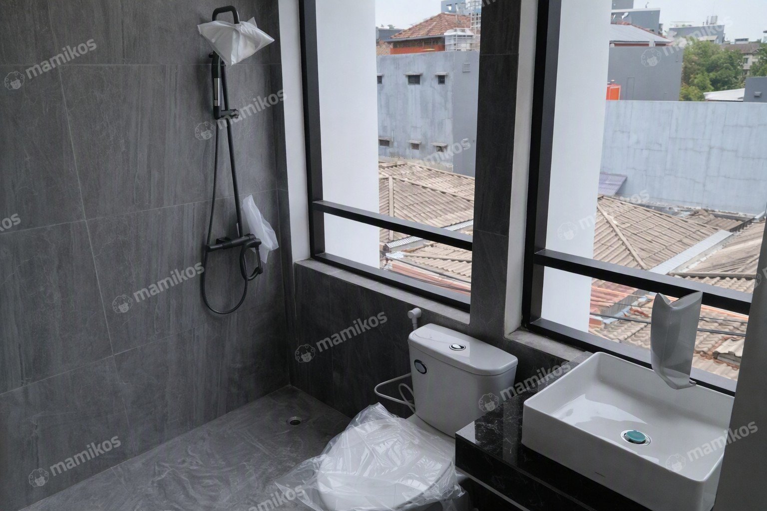 Rumah Sertifikat SHM 3 Kamar Tidur 4 Kamar Mandi Muara Karang Jakarta Utara - Photo 2