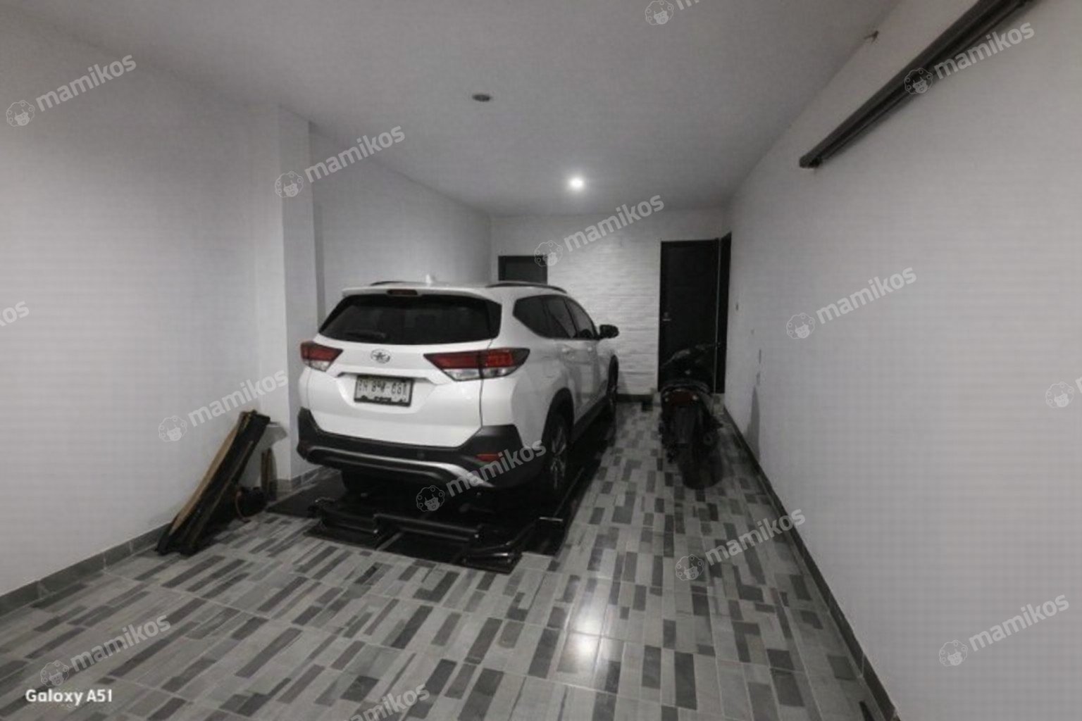 Rumah Sertifikat SHM 7 Kamar Tidur 6 Kamar Mandi Kav DKI Jakarta Barat - Photo 5