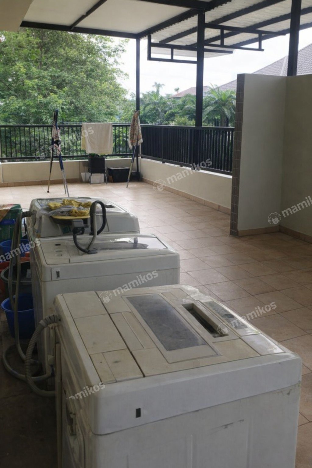 Rumah Sertifikat SHM 8 Kamar Tidur 6 Kamar Mandi Cengkareng Jakarta Barat - Photo 4