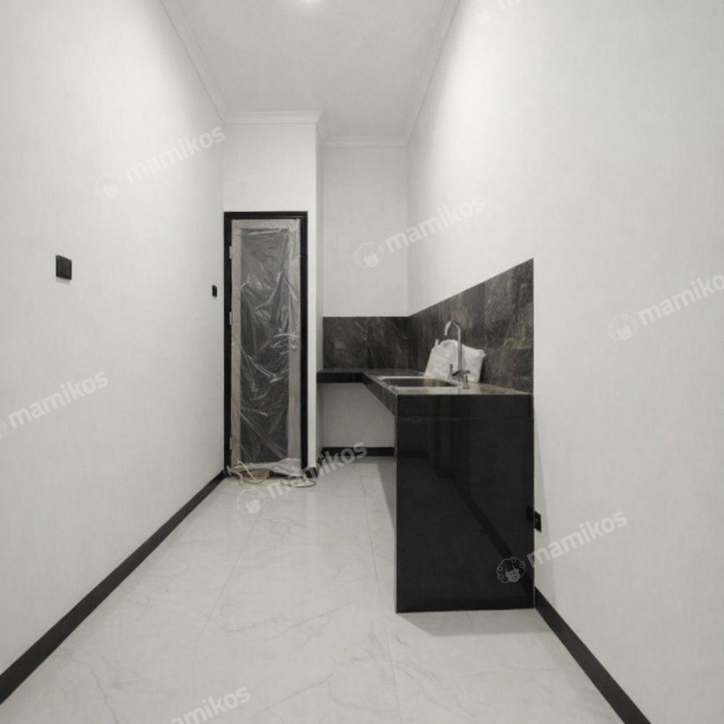 Rumah Sertifikat SHM 4 Kamar Tidur 4 Kamar Mandi Ciracas Jakarta Timur - Photo 3