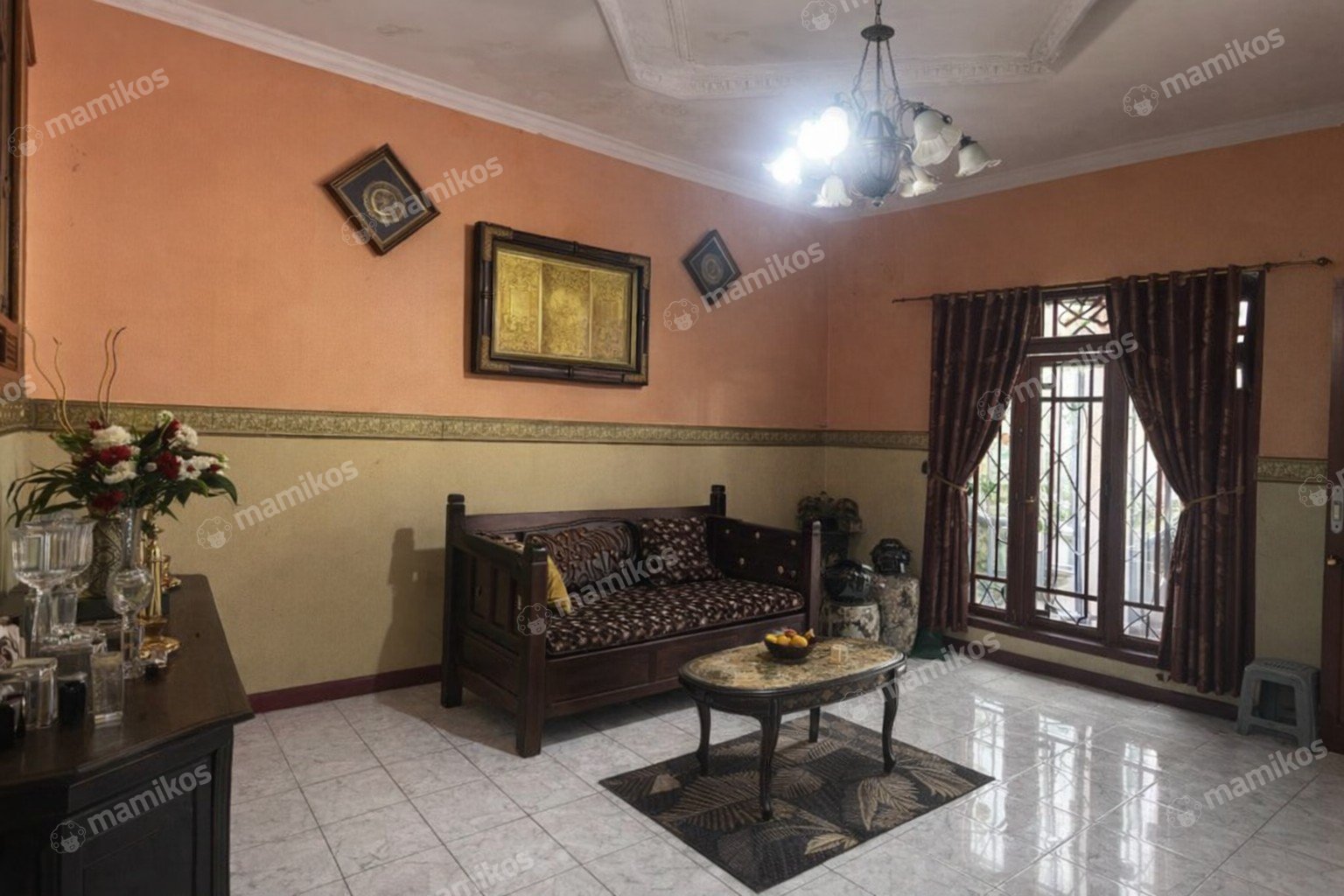 Rumah Sertifikat SHM 6 Kamar Tidur 4 Kamar Mandi Green Lake City Jakarta Barat