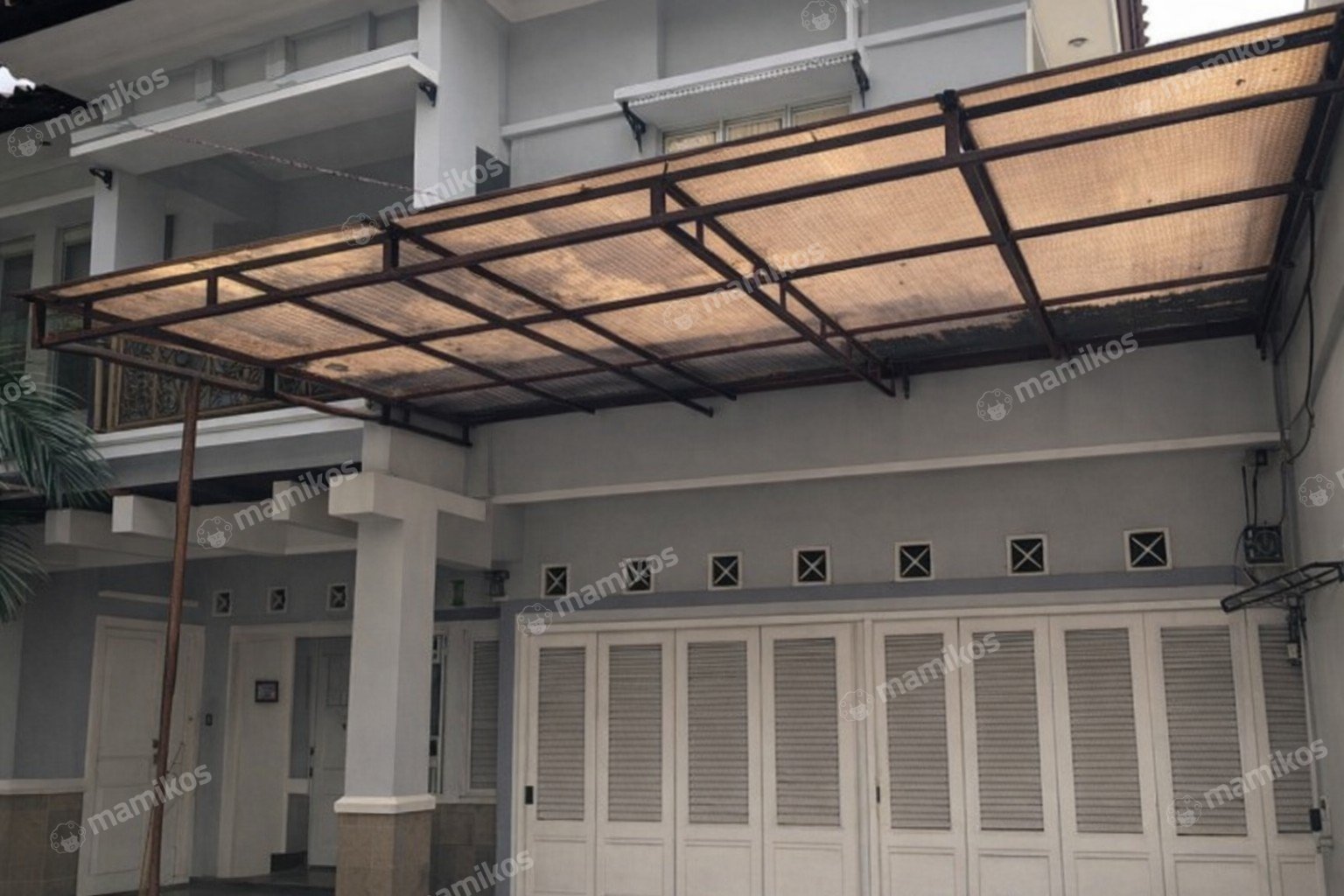 Rumah 4KT 3KM Tanjung Duren Jakarta Barat