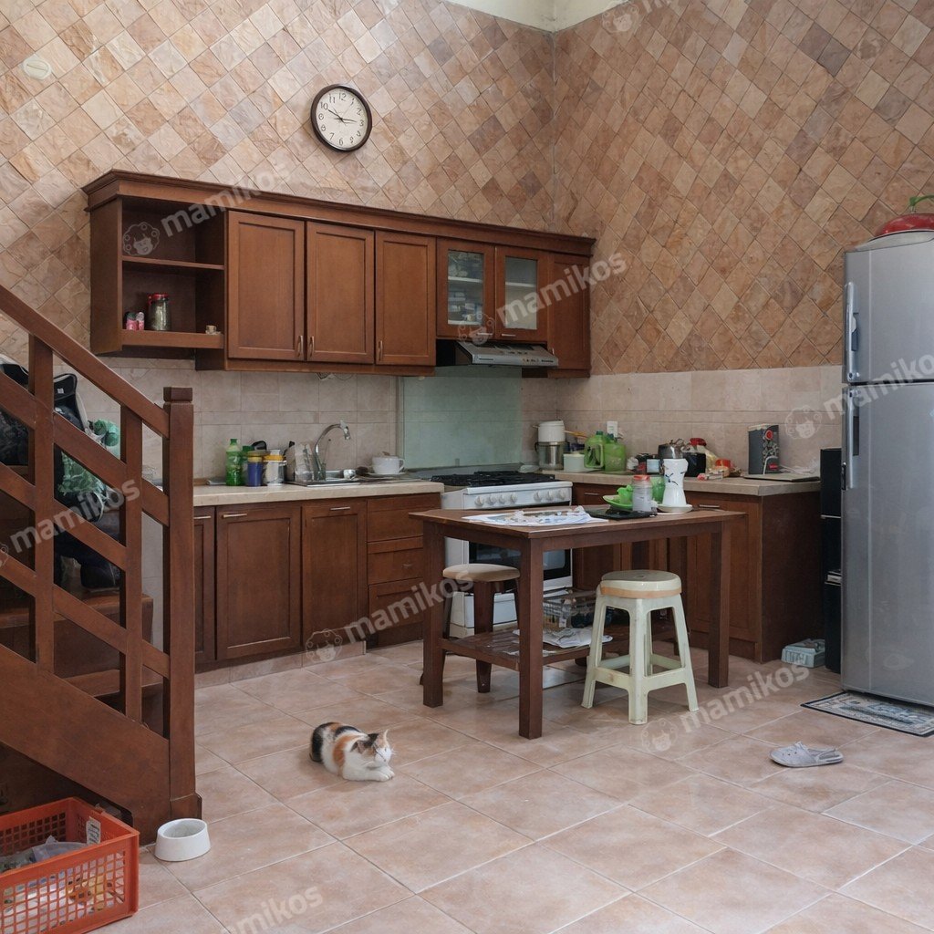 Rumah Sertifikat SHM 3 Kamar Tidur 2 Kamar Mandi Kebon Jeruk Jakarta Barat - Photo 2