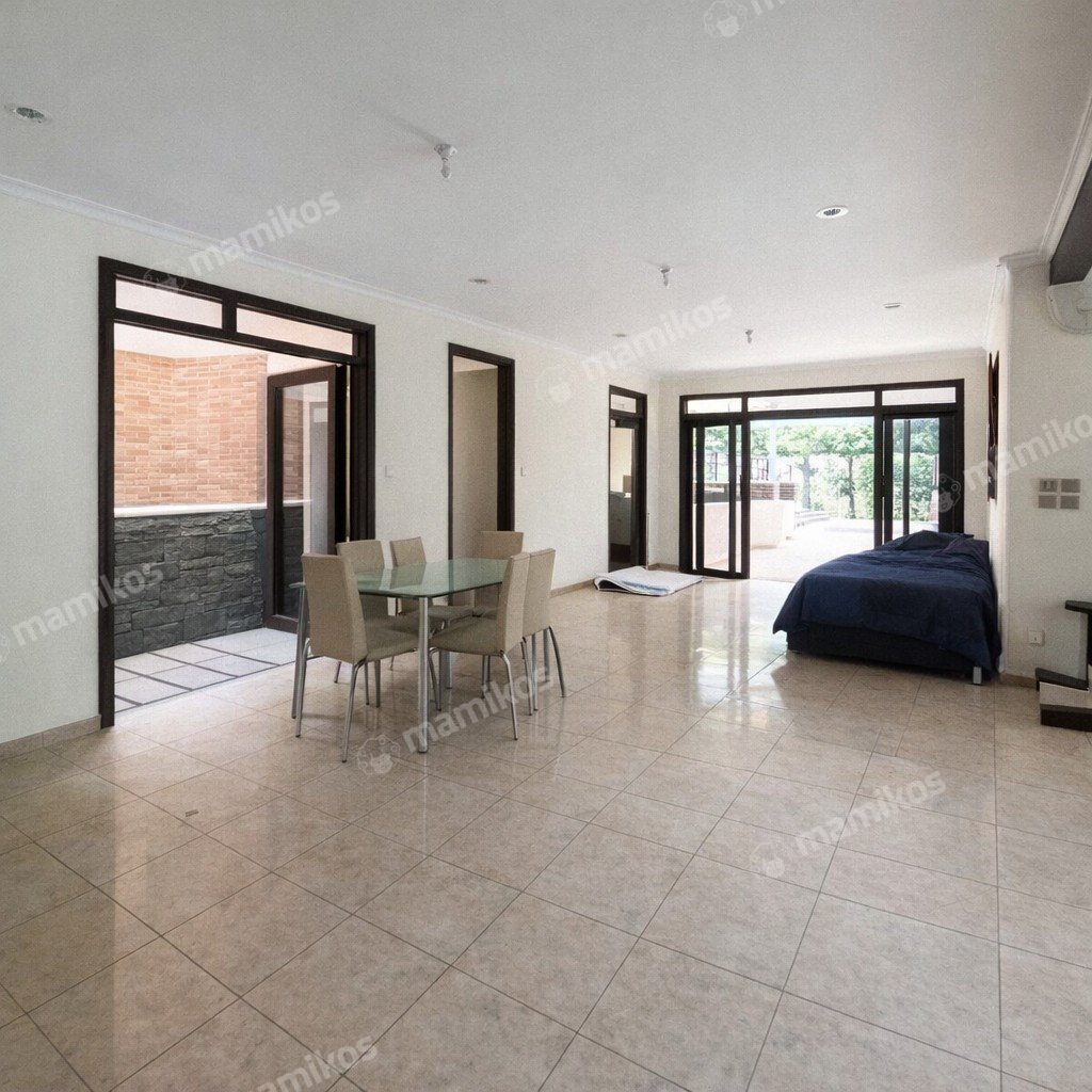 Rumah Sertifikat SHM 4 Kamar Tidur 4 Kamar Mandi Pondok Indah Jakarta Selatan - Photo 4