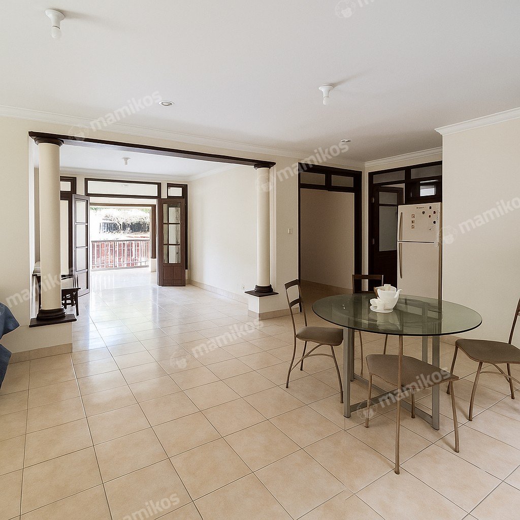 Rumah Sertifikat SHM 4 Kamar Tidur 4 Kamar Mandi Pondok Indah Jakarta Selatan - Photo 5