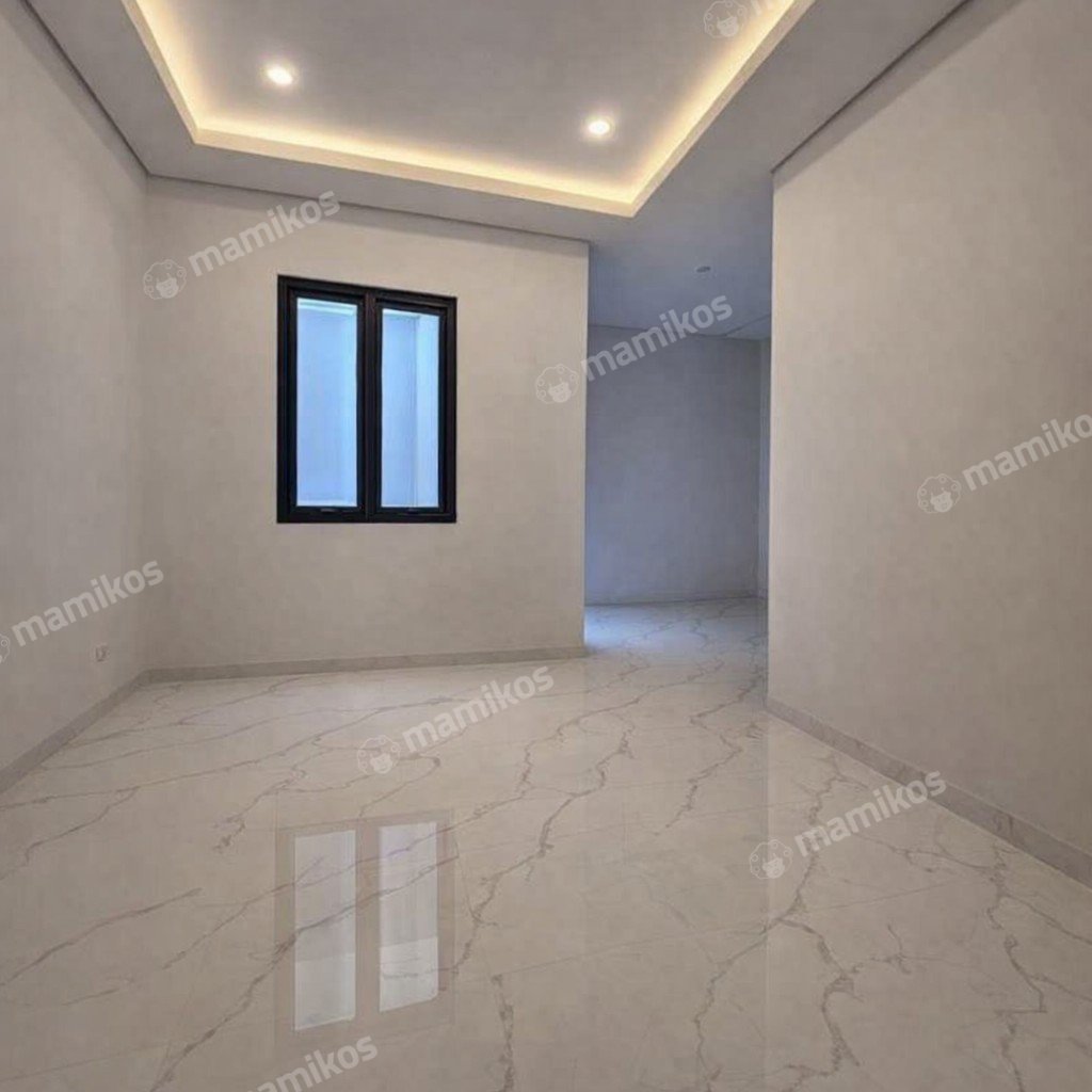 Rumah Sertifikat SHM 4 Kamar Tidur 4 Kamar Mandi Sunrise Garden Jakarta Barat - Photo 4