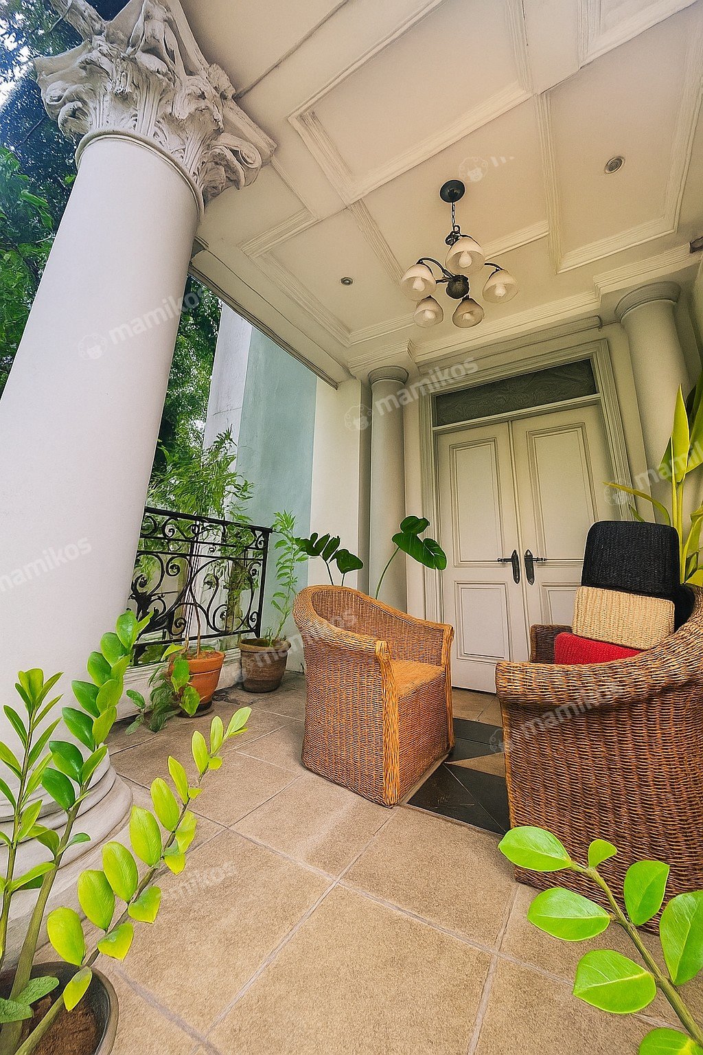 Rumah Sertifikat SHM 5 Kamar Tidur 5 Kamar Mandi Lebak Bulus Jakarta Selatan - Photo 2