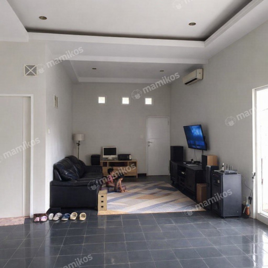 Rumah Sertifikat SHM 9 Kamar Tidur 5 Kamar Mandi Kelapa Gading Jakarta Utara - Photo 4