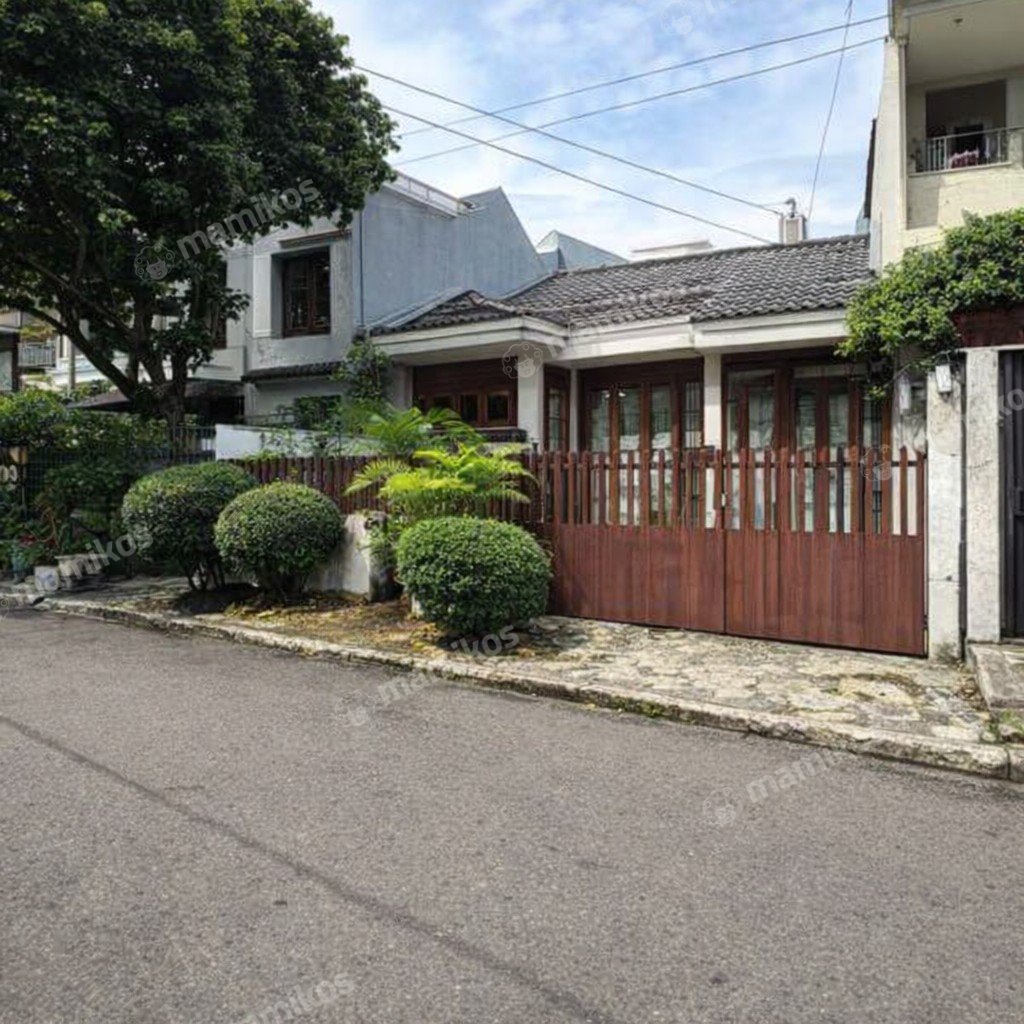 Rumah Sertifikat SHM 4 Kamar Tidur 3 Kamar Mandi Pondok Indah Jakarta Selatan - Photo 3
