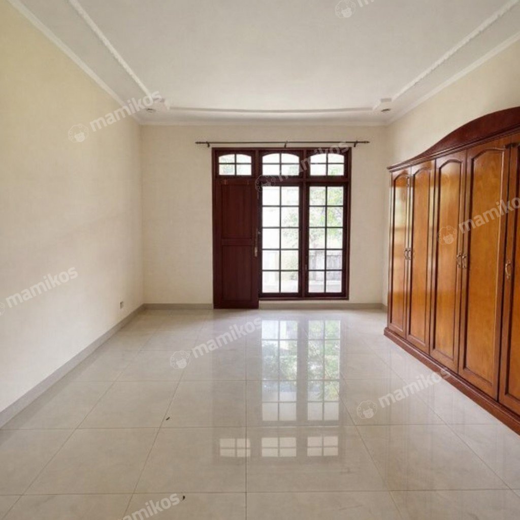 Rumah Sertifikat SHM 4 Kamar Tidur 3 Kamar Mandi Pondok Indah Jakarta Selatan - Photo 4