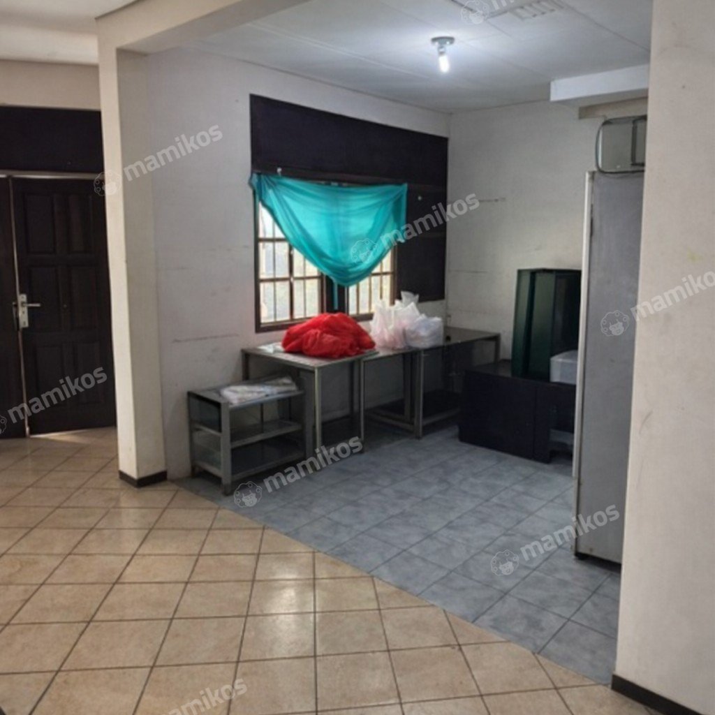 Rumah Sertifikat SHM 1 Kamar Tidur 3 Kamar Mandi Sunrise Garden Jakarta Barat - Photo 4