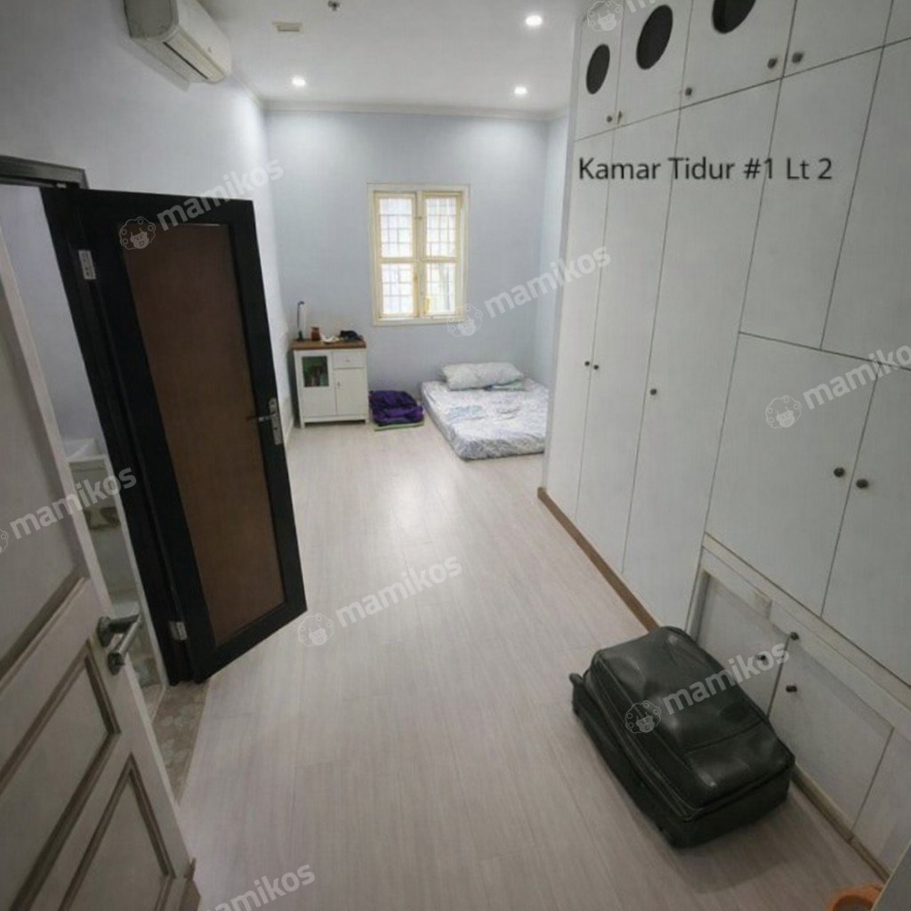 Rumah Sertifikat SHM 4 Kamar Tidur 6 Kamar Mandi Cengkareng Jakarta Barat - Photo 2