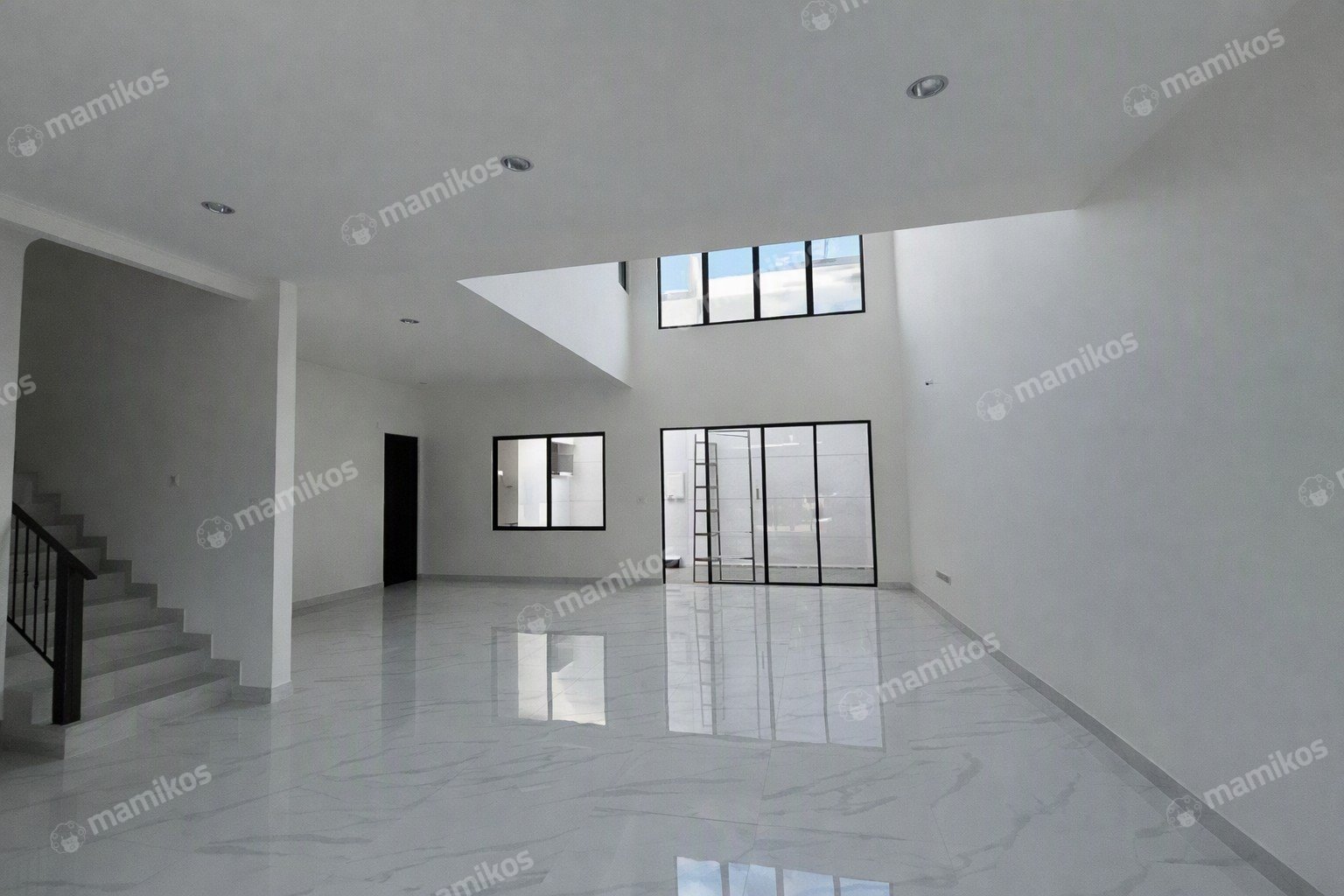 Rumah Sertifikat PPJB 4 Kamar Tidur 3 Kamar Mandi Pantai Indah Kapuk 2 Jakarta Utara - Photo 3