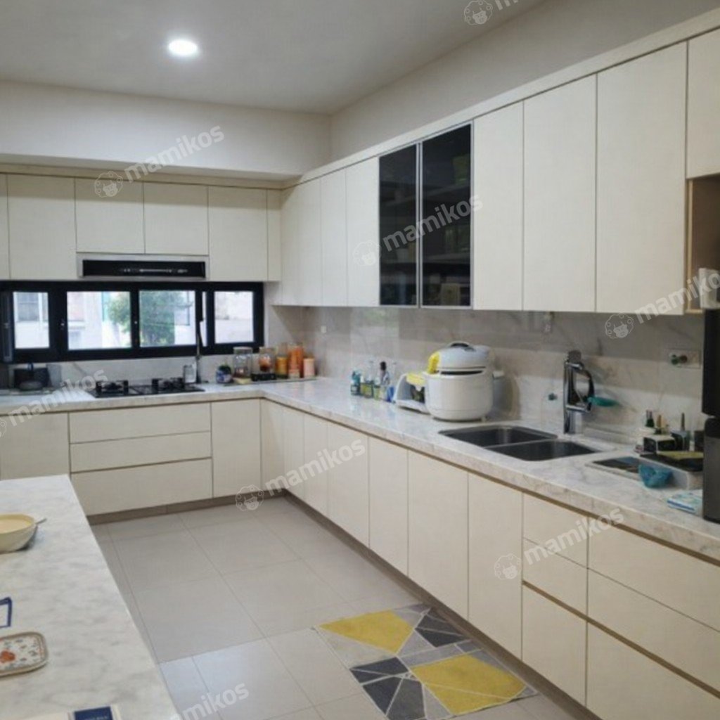 Rumah Sertifikat SHM 4 Kamar Tidur 2 Kamar Mandi Puri Indah Jakarta Barat - Photo 2