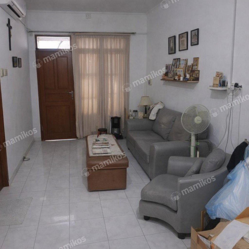 Rumah Sertifikat SHM 3 Kamar Tidur 3 Kamar Mandi Cengkareng Jakarta Barat - Photo 2