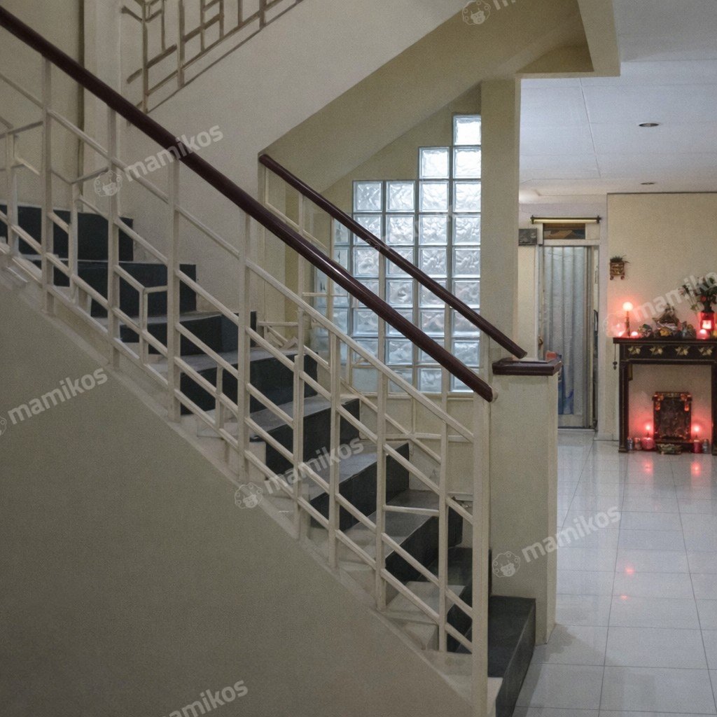 Rumah Sertifikat SHM 3 Kamar Tidur 2 Kamar Mandi Taman Surya Jakarta Barat - Photo 4