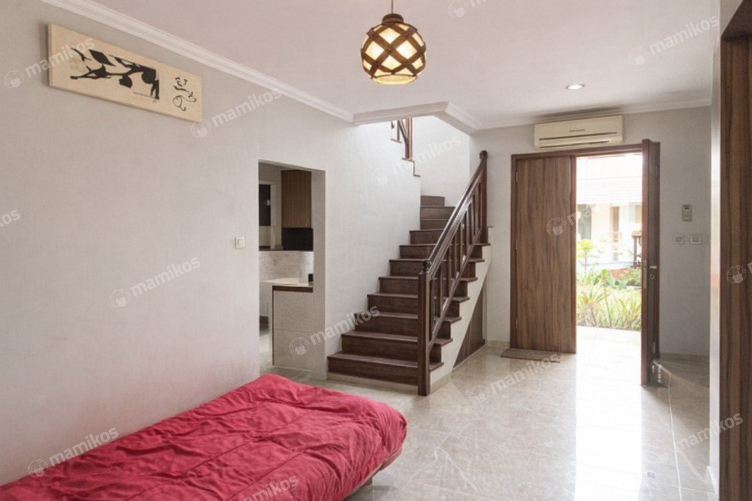 Rumah Sertifikat SHM 5 Kamar Tidur 3 Kamar Mandi Pesanggrahan Jakarta Selatan