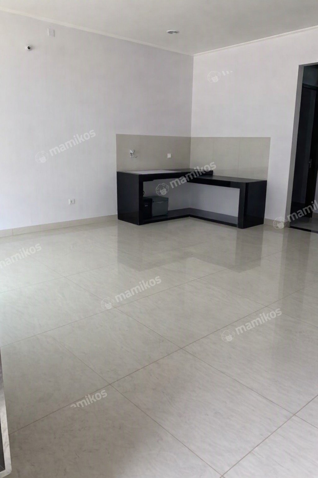 Rumah Sertifikat PPJB 3 Kamar Tidur 3 Kamar Mandi Golf Island Jakarta Utara - Photo 2