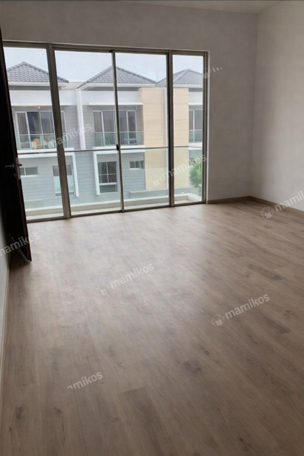 Rumah Sertifikat PPJB 3 Kamar Tidur 3 Kamar Mandi Golf Island Jakarta Utara - Photo 5