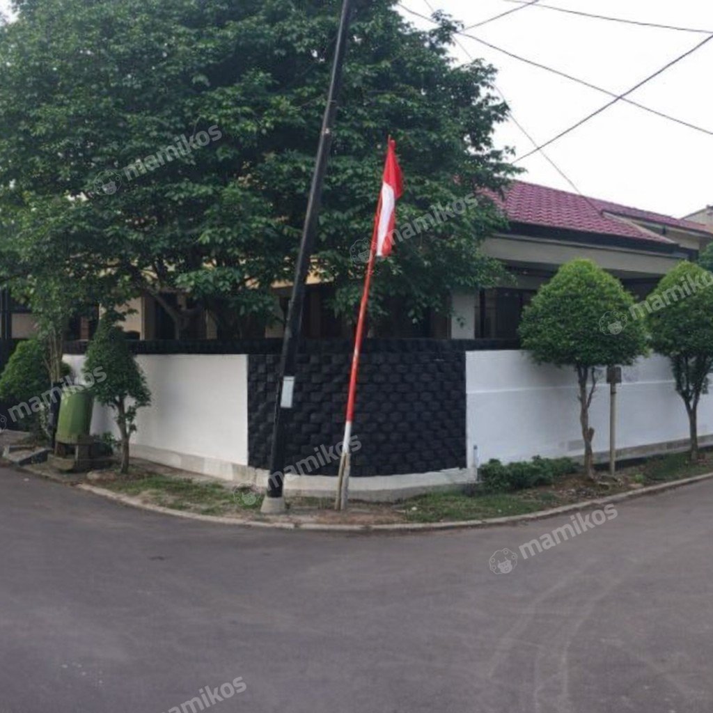 Rumah Sertifikat SHM 4 Kamar Tidur 4 Kamar Mandi Joglo Jakarta Barat - Photo 5