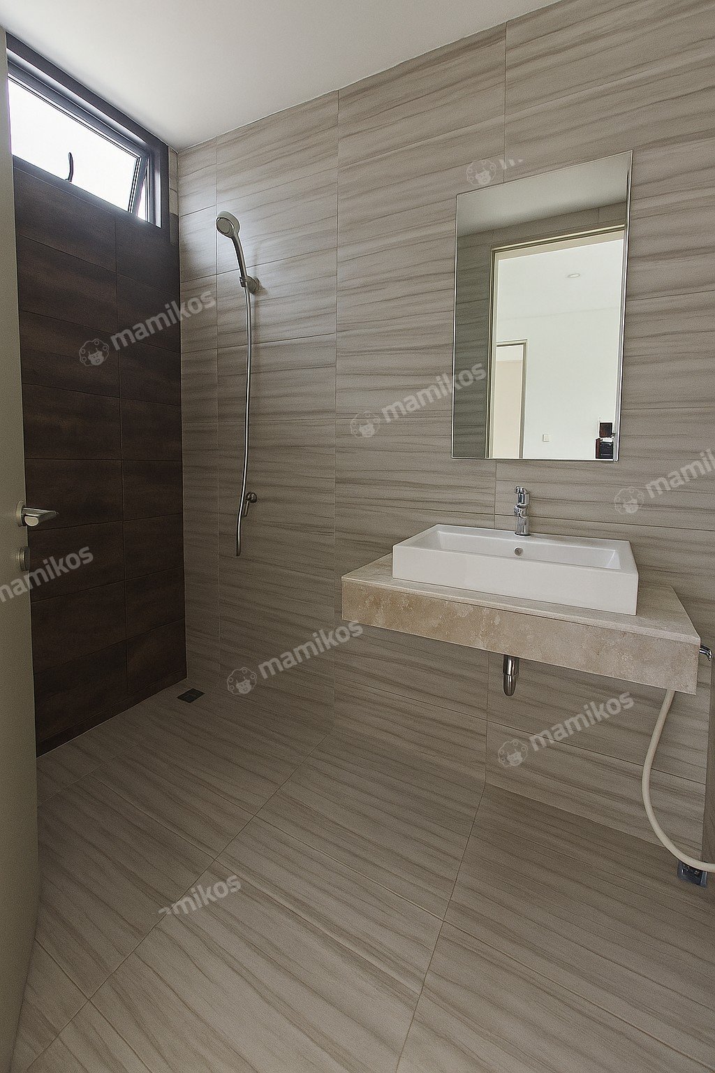 Rumah Sertifikat SHM 5 Kamar Tidur 5 Kamar Mandi Jakarta Garden City Jakarta Timur - Photo 3