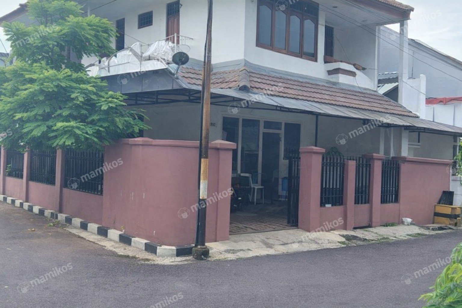 Rumah Sertifikat SHM 5 Kamar Tidur 3 Kamar Mandi Buaran Jakarta Timur
