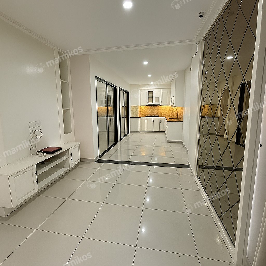 Rumah Sertifikat SHM 5 Kamar Tidur 3 Kamar Mandi Green Lake City Jakarta Barat - Photo 3