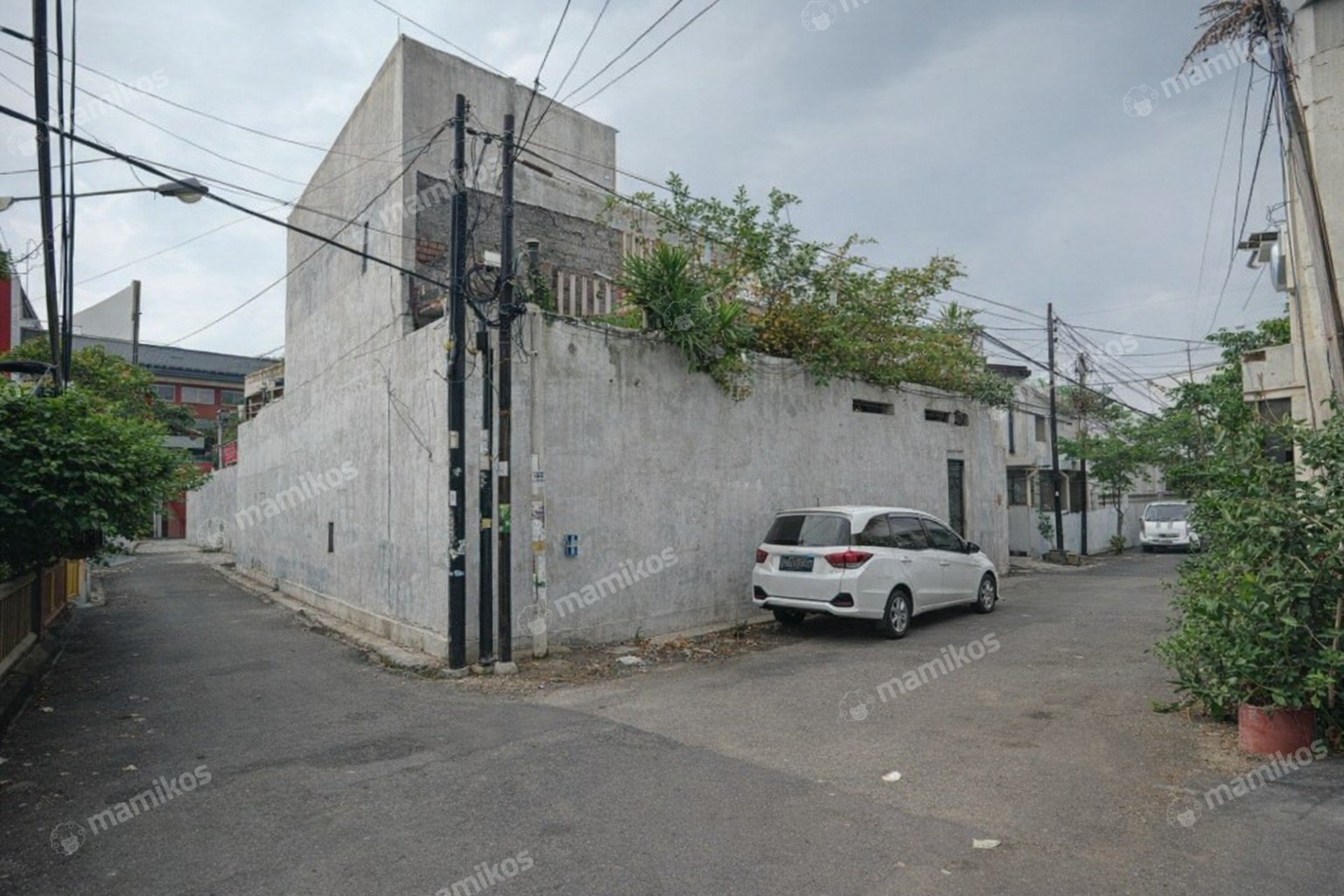 Rumah Sertifikat SHM 5 Kamar Tidur 5 Kamar Mandi Pulo Gadung Jakarta Timur - Photo 4