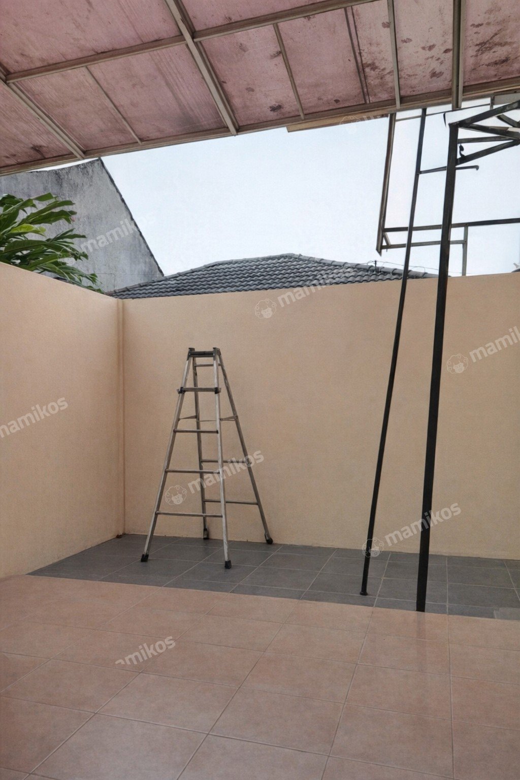 Rumah Sertifikat SHM 3 Kamar Tidur 2 Kamar Mandi Kelapa Gading Jakarta Utara - Photo 5
