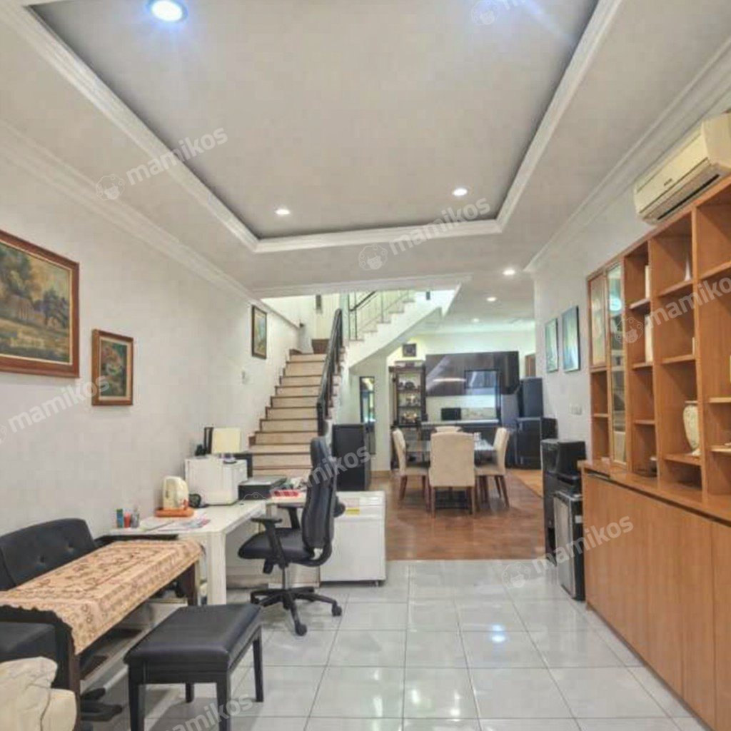 Rumah Sertifikat SHM 3 Kamar Tidur 2 Kamar Mandi Pondok Indah Jakarta Selatan - Photo 3