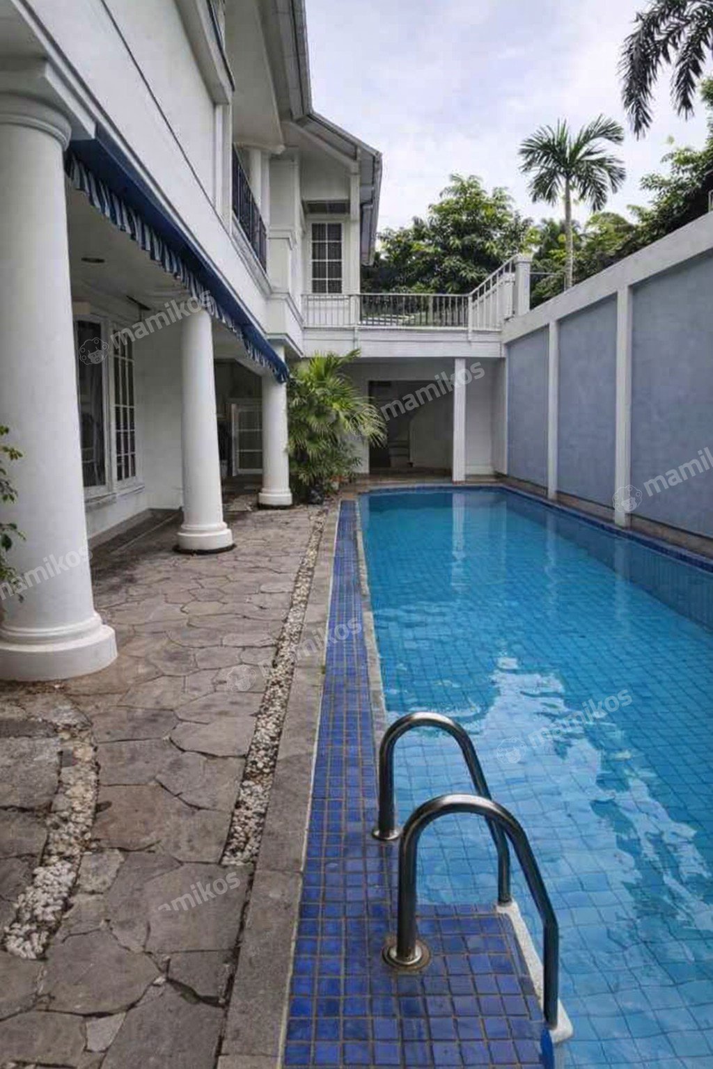 Rumah Sertifikat SHM 5 Kamar Tidur 4 Kamar Mandi Cilandak Jakarta Selatan - Photo 2