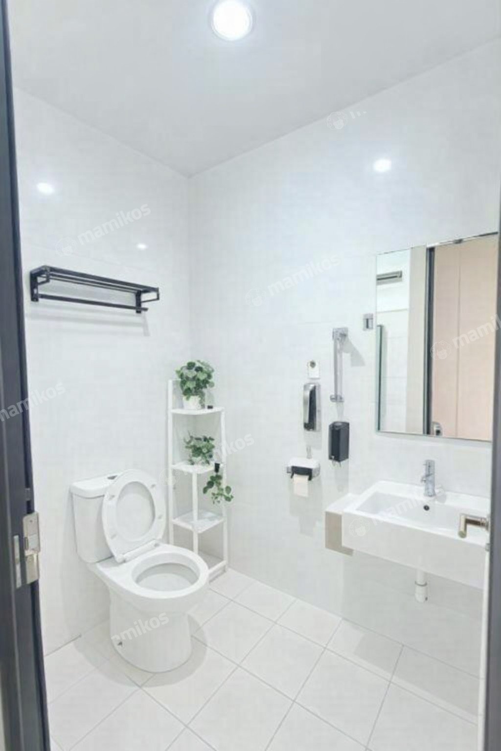 Rumah Sertifikat SHM 5 Kamar Tidur 4 Kamar Mandi Semanan Jakarta Barat - Photo 3