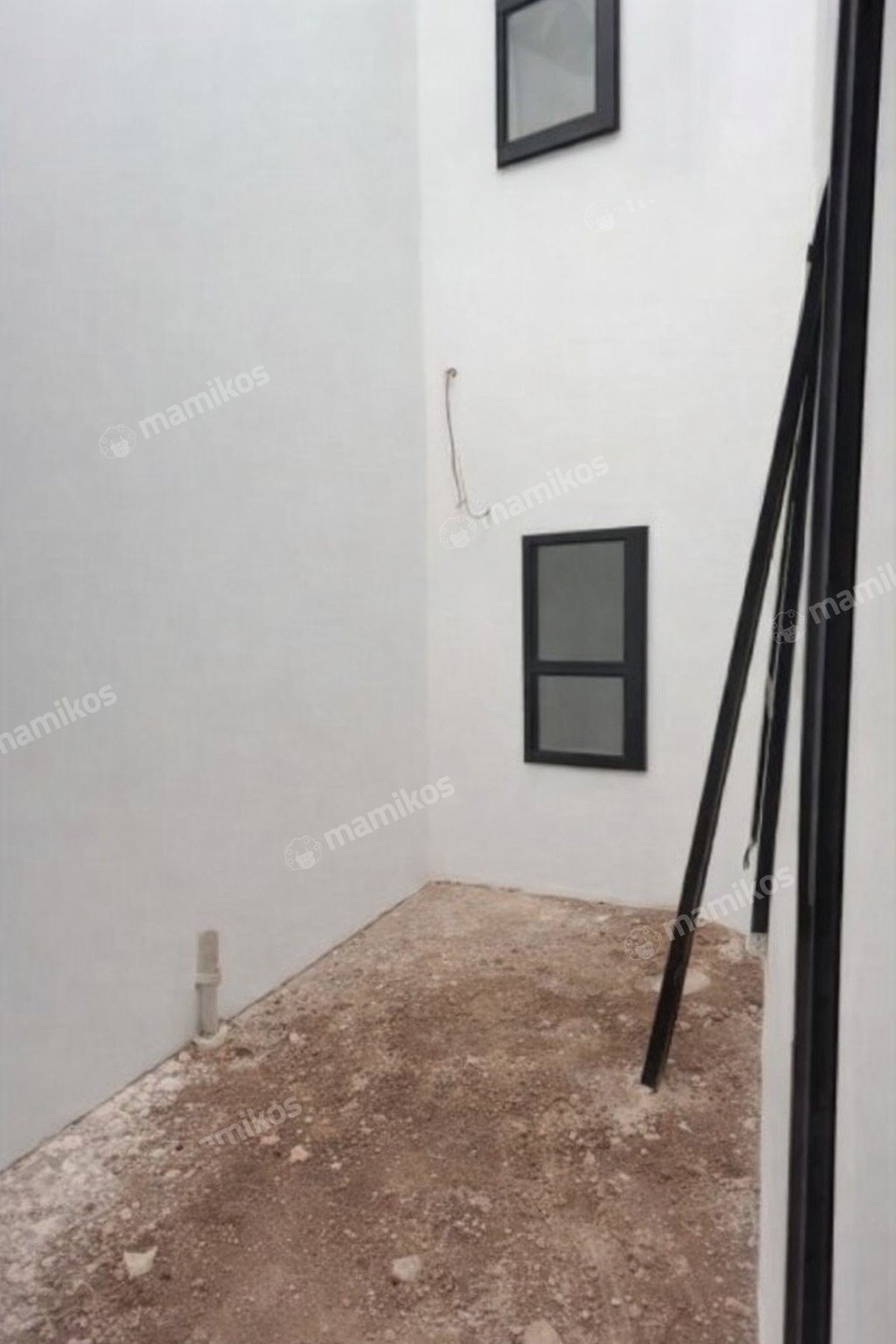 Rumah Sertifikat SHM 4 Kamar Tidur 4 Kamar Mandi Duri Kosambi Jakarta Barat - Photo 5