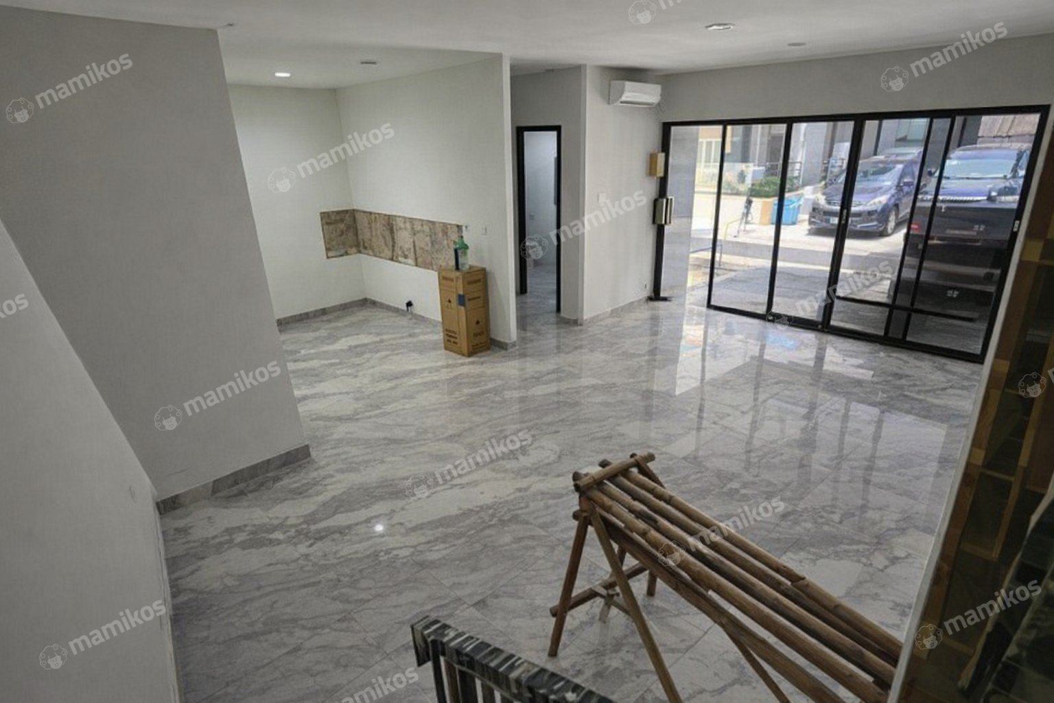 Rumah Sertifikat SHM 3 Kamar Tidur 3 Kamar Mandi Pantai Indah Kapuk 2 Jakarta Utara