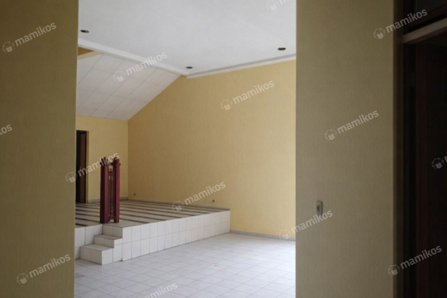 Rumah Sertifikat SHM 5 Kamar Tidur 5 Kamar Mandi Kembangan Jakarta Barat - Photo 2