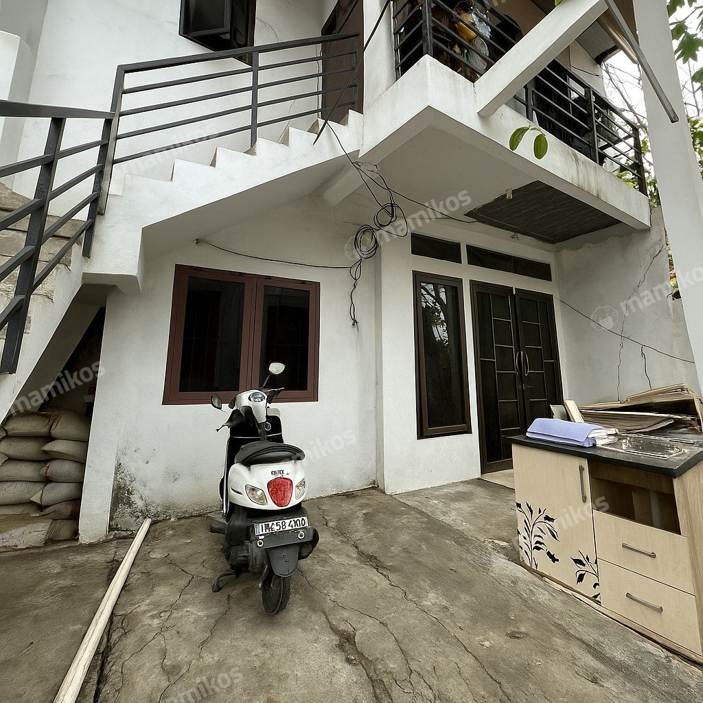 Rumah Sertifikat SHM 12 Kamar Tidur 12 Kamar Mandi Radio Dalam Jakarta Selatan - Photo 2