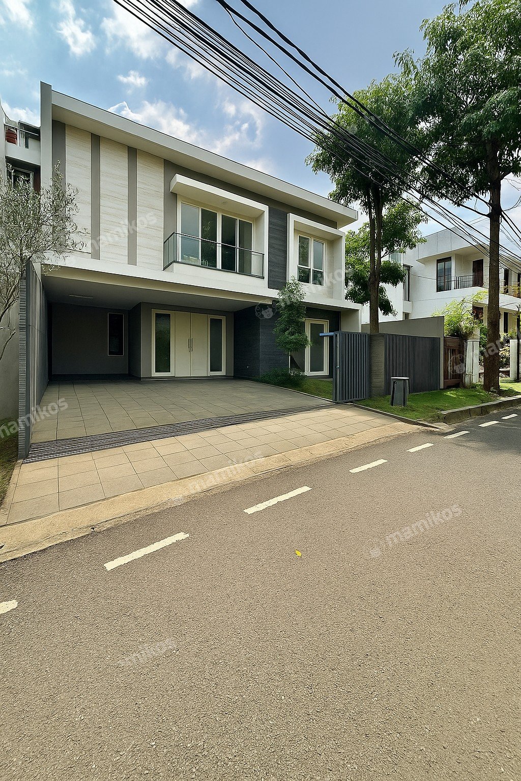 Rumah Sertifikat SHM 4 Kamar Tidur 4 Kamar Mandi Mega Kuningan Jakarta Selatan - Photo 2