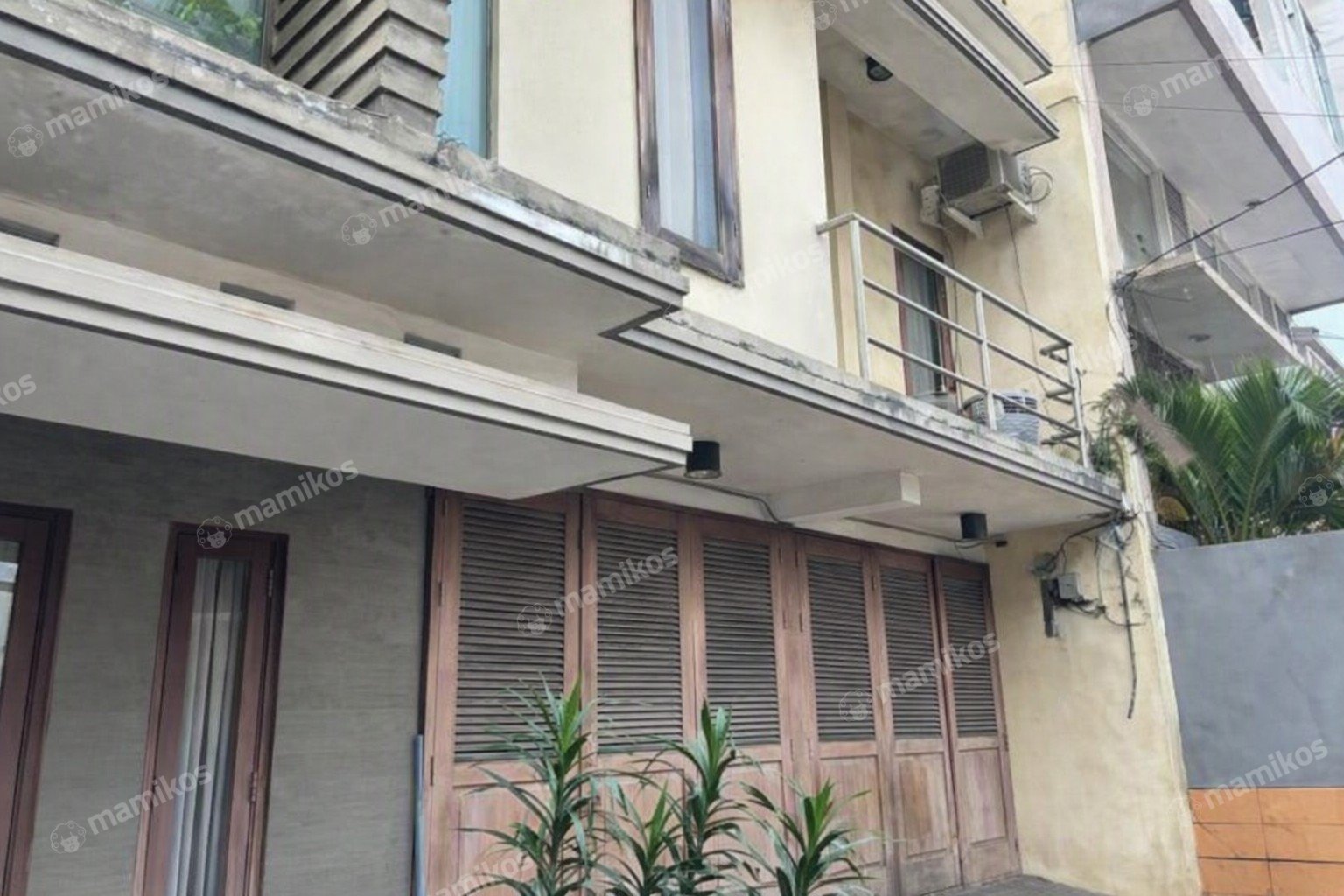 Rumah Sertifikat SHM 3 Kamar Tidur 3 Kamar Mandi Kelapa Gading Jakarta Utara - Photo 2
